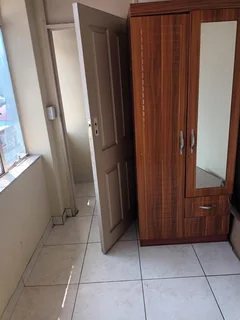 Accommodation to let