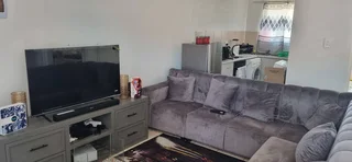 Charming 2-Bedroom Flat in prime location