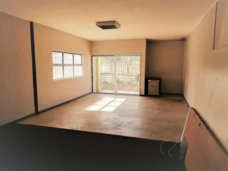 Large  Factory/Warehouse For Sale - Shaka&#39;s Head