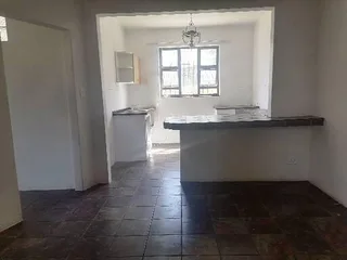 FULLY LETTED 24 BEDROOM RESIDENTIAL BLOCK OF FLATS . IDEAL STUDENT AND RESIDENTIAL INVESTMENT.