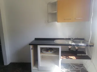 FULLY LETTED 24 BEDROOM RESIDENTIAL BLOCK OF FLATS . IDEAL STUDENT AND RESIDENTIAL INVESTMENT.