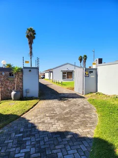 4 Bedroom house in Sherwood For Sale