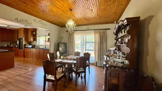 Luxurious Family Home with Flatlet in Prime Location**