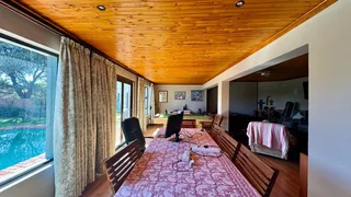 Luxurious Family Home with Flatlet in Prime Location**