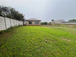 Opportunity Alert! Large Property, Ideally Located!