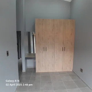 Modern build 2 bedroom apartment in Bo Dorp, Rustenburg