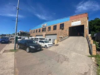 WAREHOUSE IN BRIARDENE