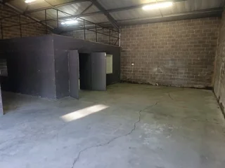 Premium grade warehouse available for Let in a prestigious gated complex in Briardene