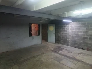 Premium grade warehouse available for Let in a prestigious gated complex in Briardene