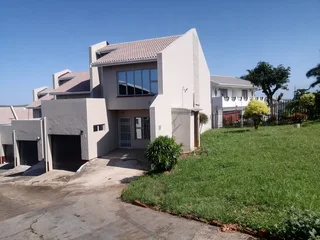 Stunning 3 Bedroom 1.5 bathroom home in  Tongaat