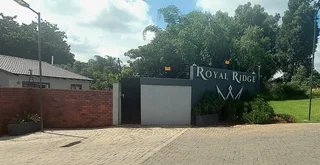 Beautiful 3 Bedroom 2 Bathroom Simplex