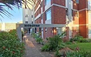 2 Bedroom Apartment for sale in Essenwood