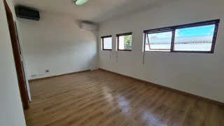 Light &amp; bright, secure first floor Office suite