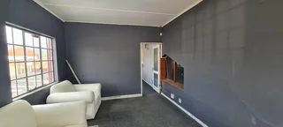 Secure factory/warehouse  with shared yard