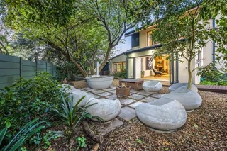 Ideal Dual Living Home in Aurora