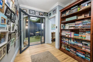 Ideal Dual Living Home in Aurora