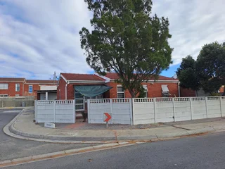 3 bedroom Home For Sale in Westridge