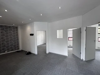 Office To Let In The Heart Of Gardens