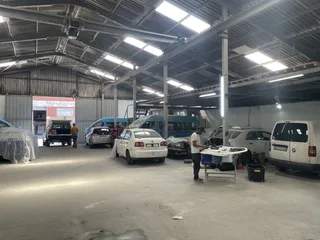 Warehouse unit to Let in Ottery