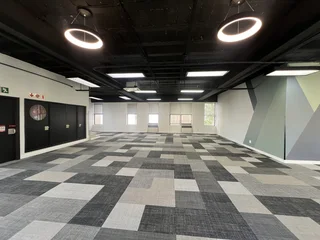 Prime location - Office to let in Rosebank