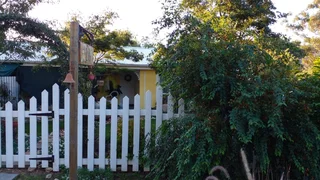 Modern 2-Bedroom Home in Barrydale
