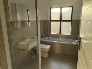 MODERN, BRAND NEW HOME