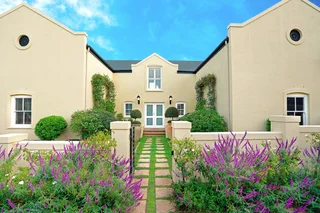 A Rare Blend of Prestige, Privacy, and Provençal Charm