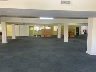Prime First Floor Office Space to Let in Rondebosch – Your Ideal Business Hub!