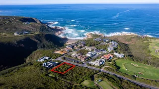 Panoramic Perfection: Prime Stand with Uninterrupted Sea Views in Pezula Golf Estate