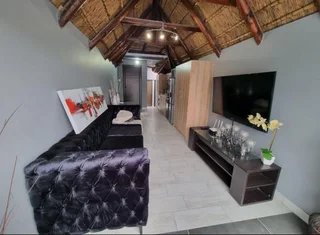 CHARMING 1 BEDROOM FURNISHED APARTMENT