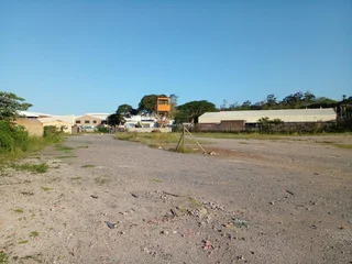 Truck Yard To Let - Briardene