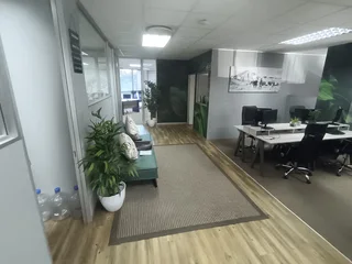 Premium Ground Floor Office to Let in Ridgeside Office Park