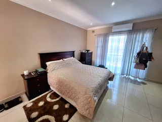 EXCELLENT LOCATION IN SECURE PET FRIENDLY COMPLEX