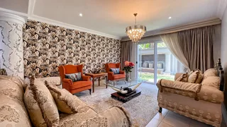 Move-in-ready Tuscan Inspired 5-bedroom family home in Umhlanga Rocks!