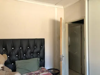 Perfect for family!! Stunning 3 bedroom house for sale