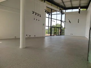 Upmarket Showroom in Umhlanga