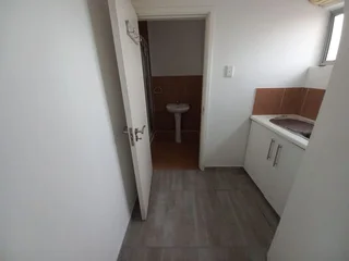 Commercial Office unit for Sale in Umhlanga Ridge.