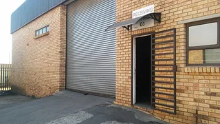 Mini unit for rent in Aureus