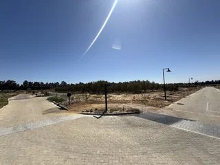 Large Corner plot in Mount Vernon