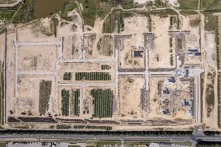 Large Corner plot in Mount Vernon