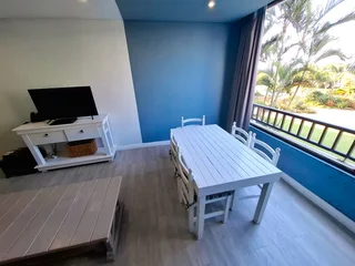 STUNNING UNIT AT THE BREAKERS - UMHLANGA