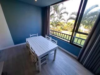 STUNNING UNIT AT THE BREAKERS - UMHLANGA