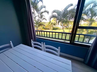 STUNNING UNIT AT THE BREAKERS - UMHLANGA