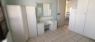 Affordable Beachfront Apartment!!!