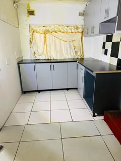 Spacious one bedroom cottage home
