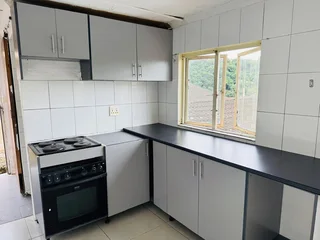 Spacious one bedroom cottage home