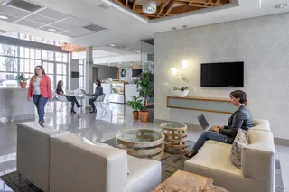 Beautifully designed open plan office space for 10 persons in Spaces Broadacres.