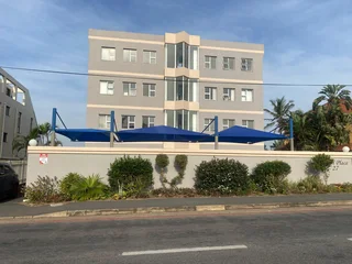 Spacious Three Bedroom ApartApartment