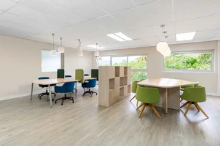 Book open plan office space for businesses of all sizes in Regus Paarl.