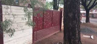 well located bisiness right very neat property